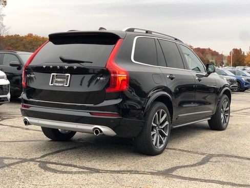 Used 2018 Volvo XC90 T5 Momentum w/ Convenience Package image 6