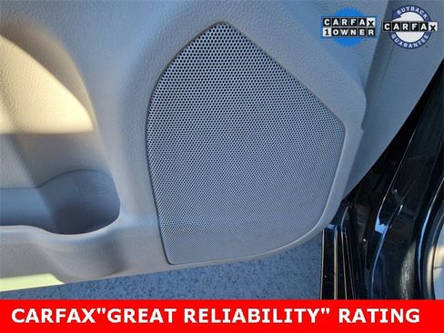 Used 2012 Toyota Camry L image 13