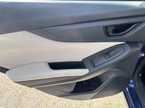 Used 2017 Subaru Impreza 2.0i image 11