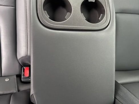 New 2026 Subaru Outback Limited XT image 24