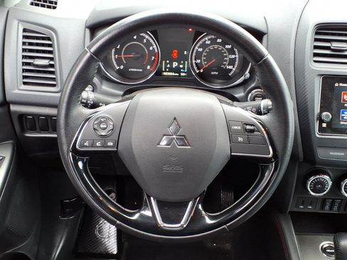 Used 2019 Mitsubishi Outlander Sport SE image 19