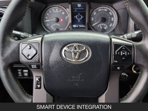 Used 2017 Toyota Tacoma TRD Sport image 13