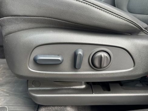 Used 2023 Buick Encore GX Preferred w/ Cold Weather Comfort Package image 23