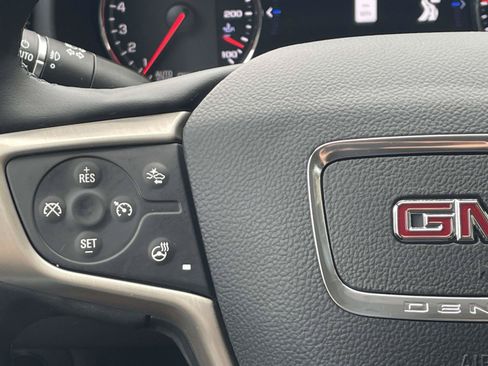 Certified 2023 GMC Terrain Denali w/ Black Diamond Edition AWD/4WD image 37