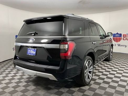 Certified 2021 Ford Expedition Platinum image 3