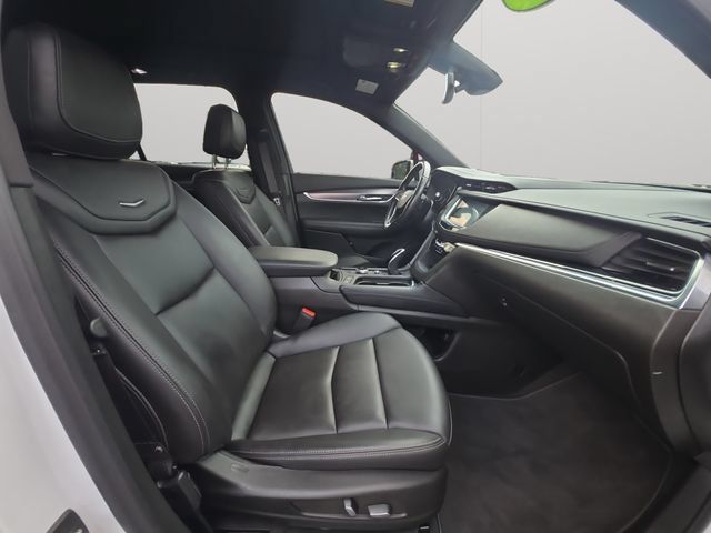 Used 2023 Cadillac XT6 Luxury AWD/4WD image 15