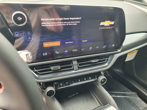 New 2026 Chevrolet Equinox EV RS image 30