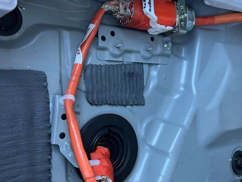 Used 2023 Toyota Prius Limited image 20