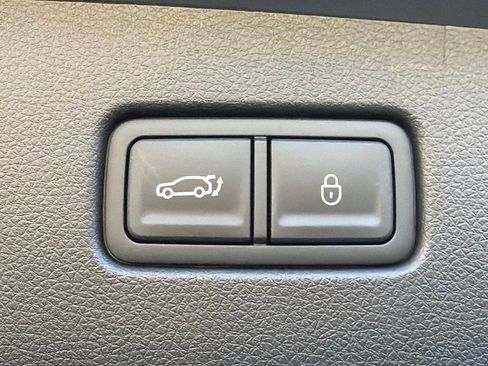 New 2026 Genesis GV70 2.5T Sport Prestige AWD/4WD image 19