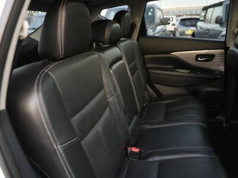 Used 2015 Nissan Murano Platinum w/ Platinum Technology Package image 17