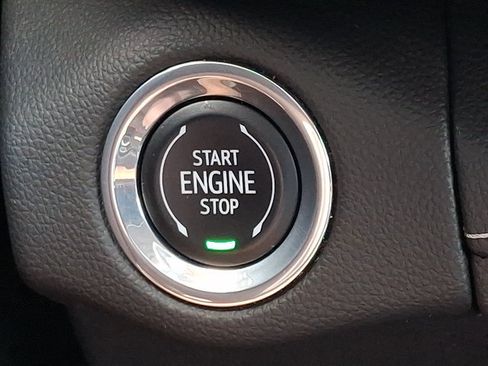 Used 2023 Buick Envision Essence w/ Sport Touring Package AWD/4WD image 25