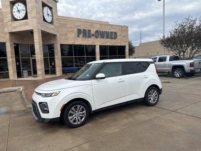 Used 2022 Kia Soul LX