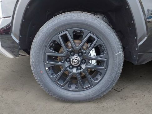 New 2026 Toyota Tundra Limited AWD/4WD image 14