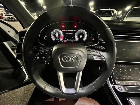 Used 2021 Audi Q7 2.0T Premium w/ Convenience Package image 28
