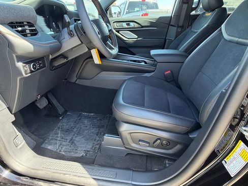 New 2026 Ford Explorer Tremor w/ Tremor Ultimate Package AWD/4WD image 26