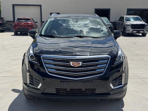 Used 2019 Cadillac XT5 Luxury AWD/4WD image 3