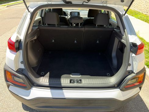 Used 2019 Hyundai Kona SE AWD/4WD image 14