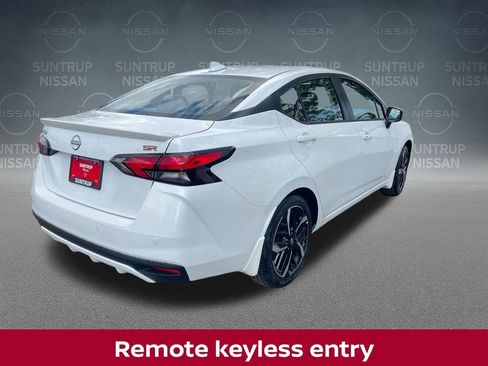 New 2025 Nissan Versa SR w/ Trunk Package image 17