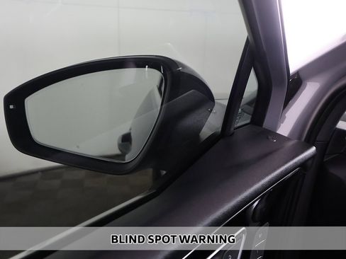 Used 2023 Audi Q4 e-tron Premium Plus w/ Premium Plus image 5