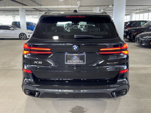 Used 2024 BMW X5 sDrive40i w/ M Sport Package RWD image 6
