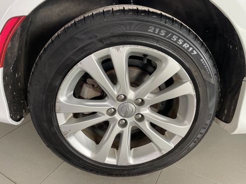 Used 2015 Chrysler 200 Limited image 12