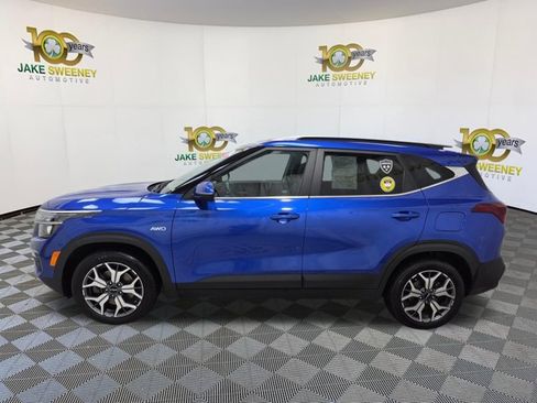 Certified 2022 Kia Seltos EX AWD/4WD image 6