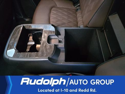 Used 2024 Nissan Armada Platinum w/ Captain's Chairs Package AWD/4WD image 32