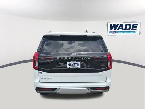 New 2026 Ford Expedition Platinum w/ Driver's Package AWD/4WD image 6