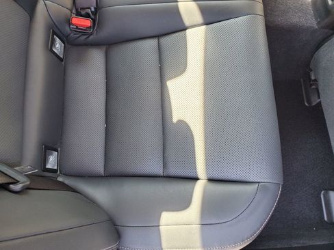 Used 2014 Lexus IS 350 image 38