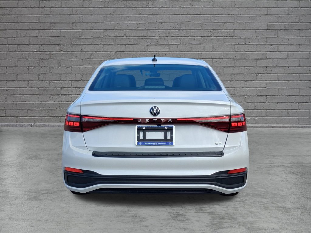 New 2027 Volkswagen Jetta SE FWD image 4