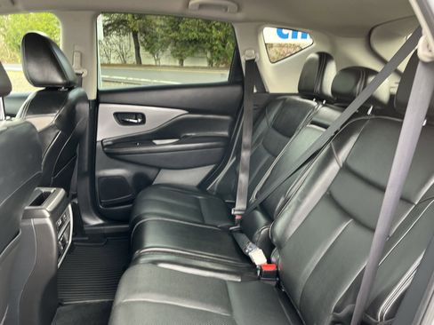 Used 2019 Nissan Murano SL w/ Cargo Package image 14
