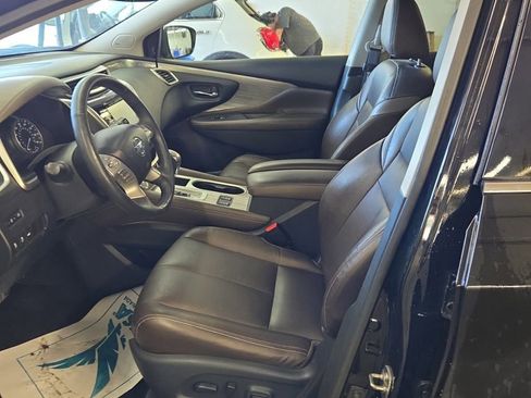 Used 2018 Nissan Murano SL w/ Moonroof Package AWD/4WD image 9