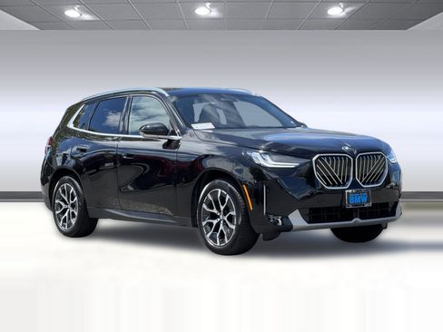 Used 2026 BMW X3 xDrive30i w/ Premium Package AWD/4WD image 7