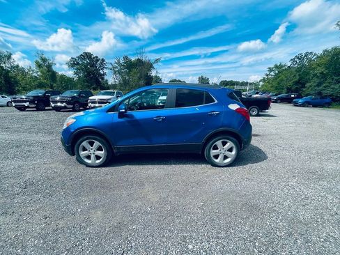 Used 2016 Buick Encore Convenience FWD image 2