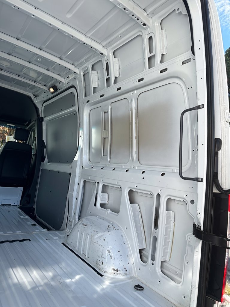 Used 2025 Mercedes-Benz Sprinter 2500 image 22