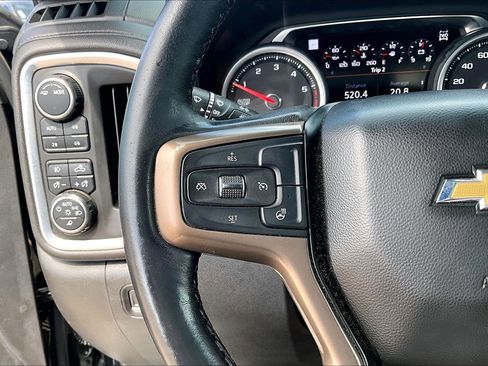 Used 2022 Chevrolet Silverado 1500 High Country AWD/4WD image 12