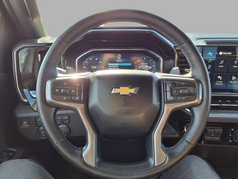 Used 2024 Chevrolet Silverado 1500 High Country w/ Z71 Off-Road Package image 15