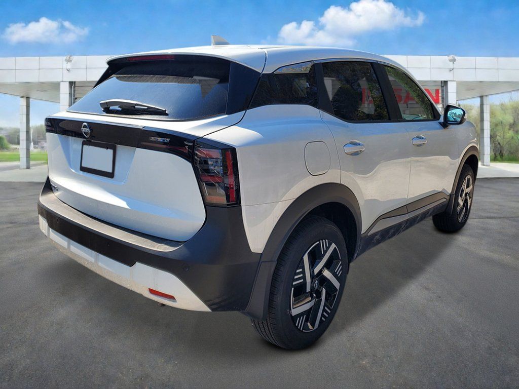 New 2027 Nissan Kicks SV FWD image 5