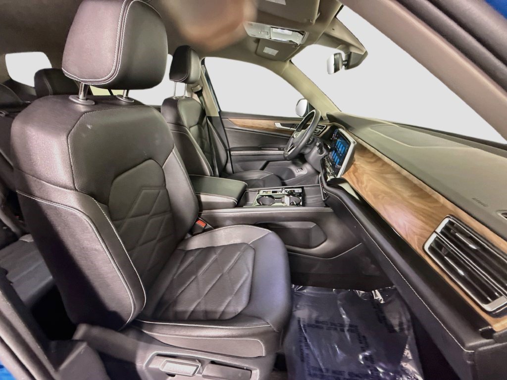 Used 2026 Volkswagen Atlas SE FWD image 28