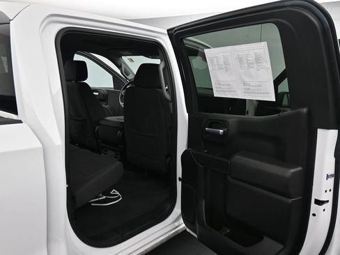 Used 2022 Chevrolet Silverado 1500 Custom image 20