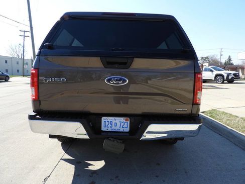 Used 2016 Ford F150 XLT w/ Trailer Tow Package RWD image 9