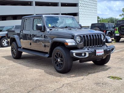 Used 2023 Jeep Gladiator Sport