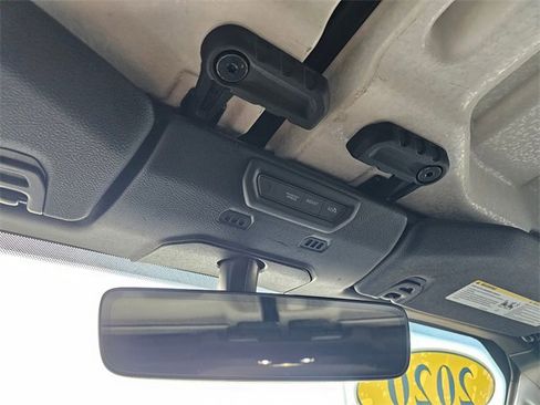 Used 2020 Jeep Wrangler Unlimited Sahara w/ Uconnect 4C Nav & Sound Group image 33