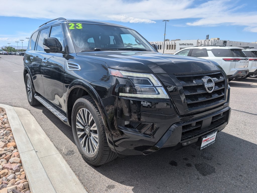 Used 2023 Nissan Armada SL w/ Midnight Edition Package AWD/4WD image 4