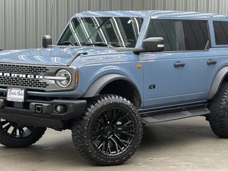 Used 2025 Ford Bronco Badlands video 1