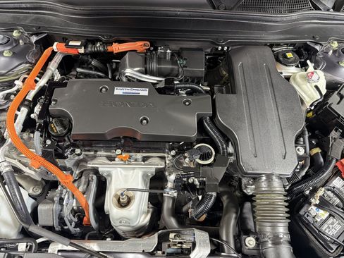 Used 2020 Honda Accord Touring image 28