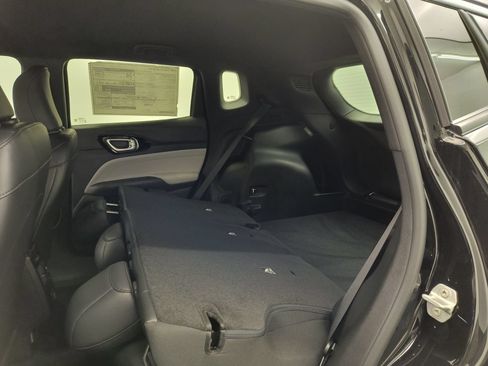 New 2026 Jeep Compass Limited AWD/4WD image 21