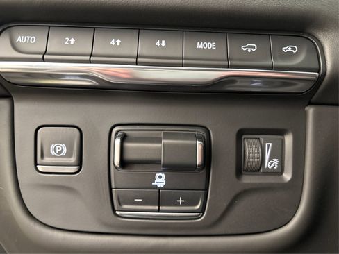 New 2025 Cadillac Escalade Sport Platinum image 18