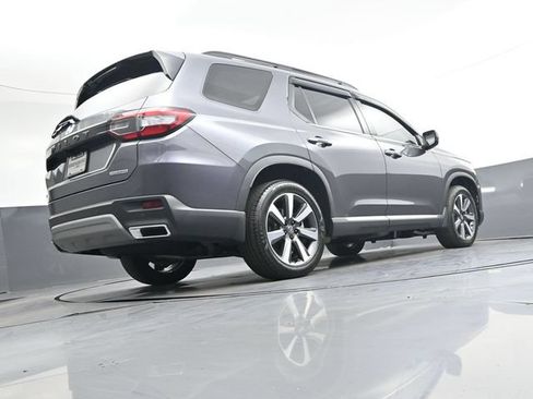 Used 2025 Honda Pilot Touring image 31