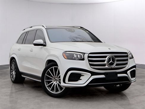 Certified 2025 Mercedes-Benz GLS 580 4MATIC image 1